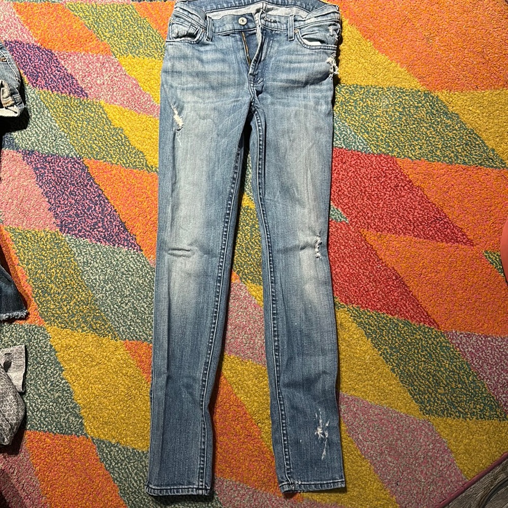 7 jean size 26 skinny in good condition